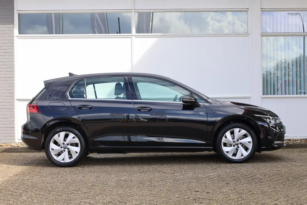 Volkswagen Golf 1.4 eHybrid 204pk Style | SoH 92% | All-Seas uit 2022, foto 3