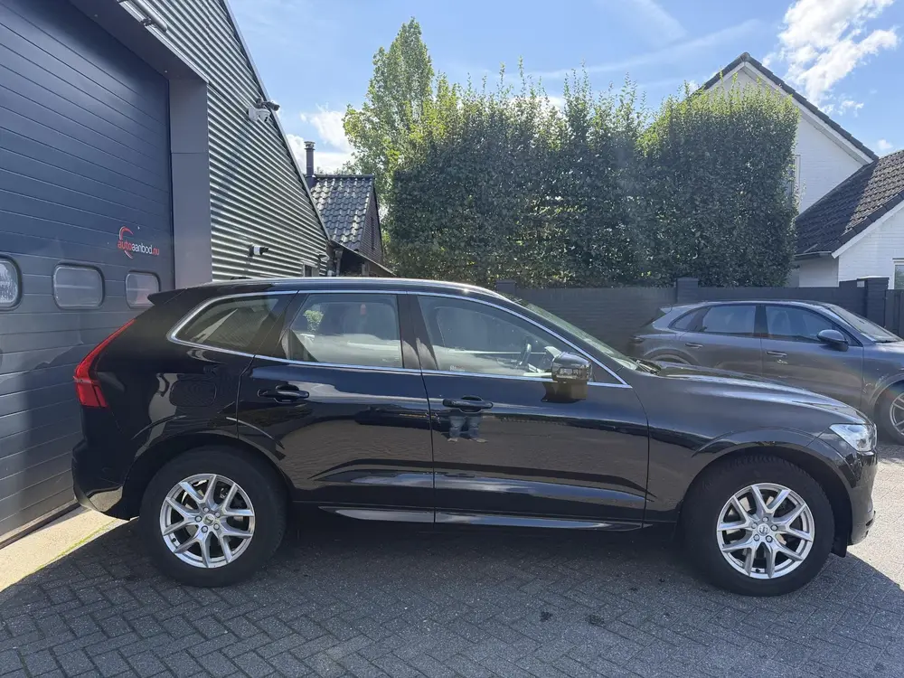 Volvo XC60 2.0 D4 Momentum | Camera | Navigatie | Lederen Be uit 2019, foto 4