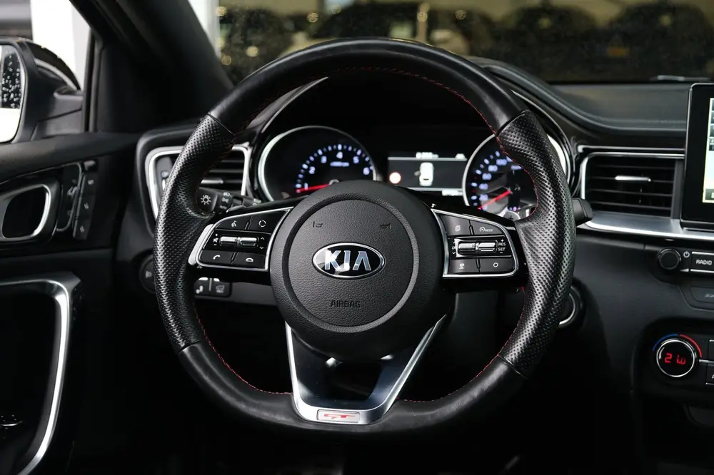 Kia ProCeed 1.6 T-GDI 204pk GT-Line Aut Pano Navi Cam uit 2019, foto 12