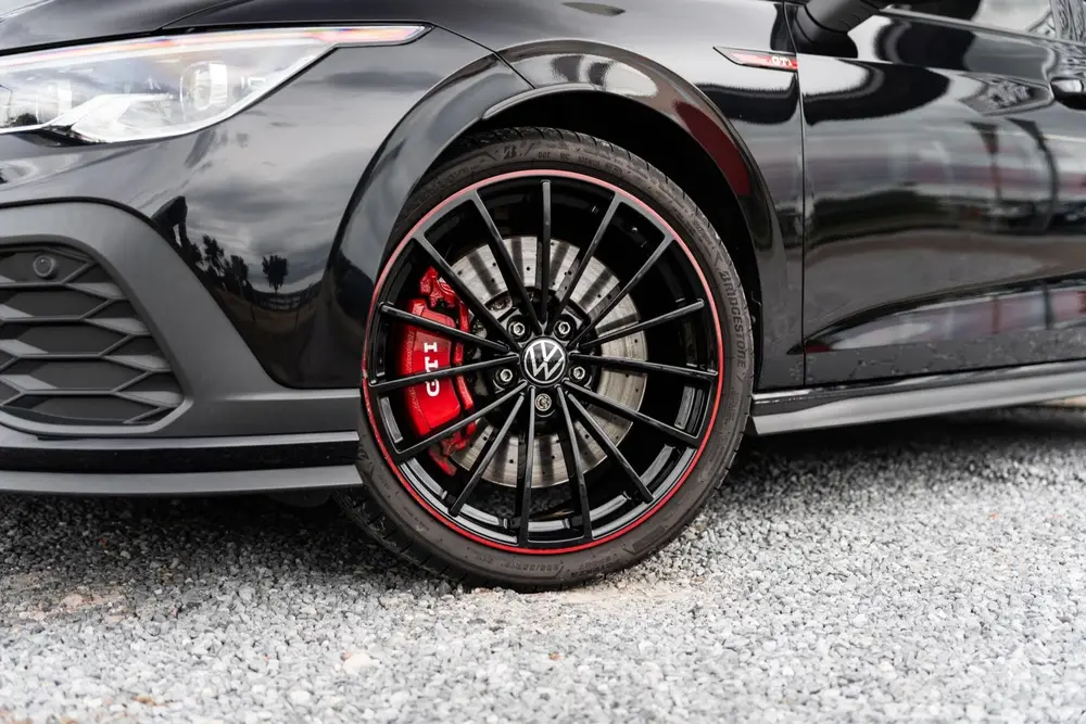 Volkswagen Golf 2.0 TSI GTI Clubsport 45 Jahre Akra Pano DSG uit 2021, foto 11