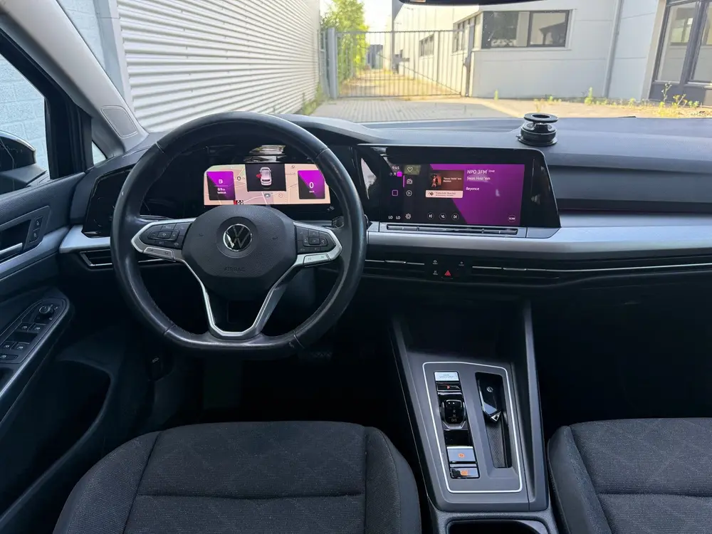 Volkswagen Golf 1.5 eTSI R-Line AUTOMAAT/AMBIANCE/ACC/ASSIST uit 2020, foto 10