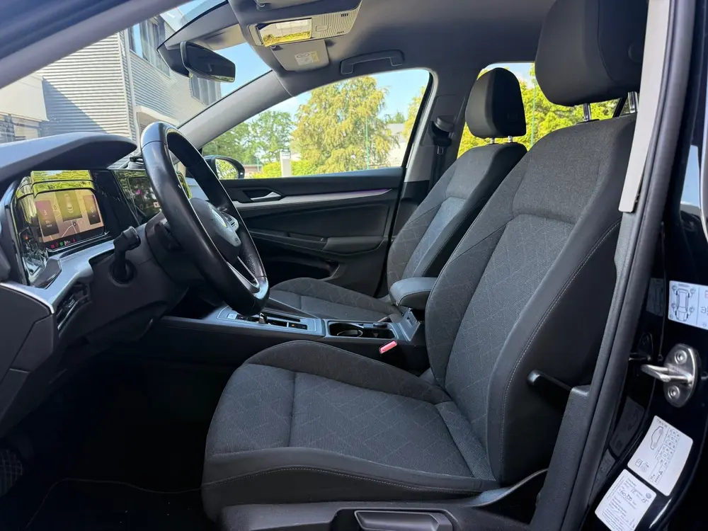 Volkswagen Golf 1.5 eTSI R-Line AUTOMAAT/AMBIANCE/ACC/ASSIST uit 2020, foto 7