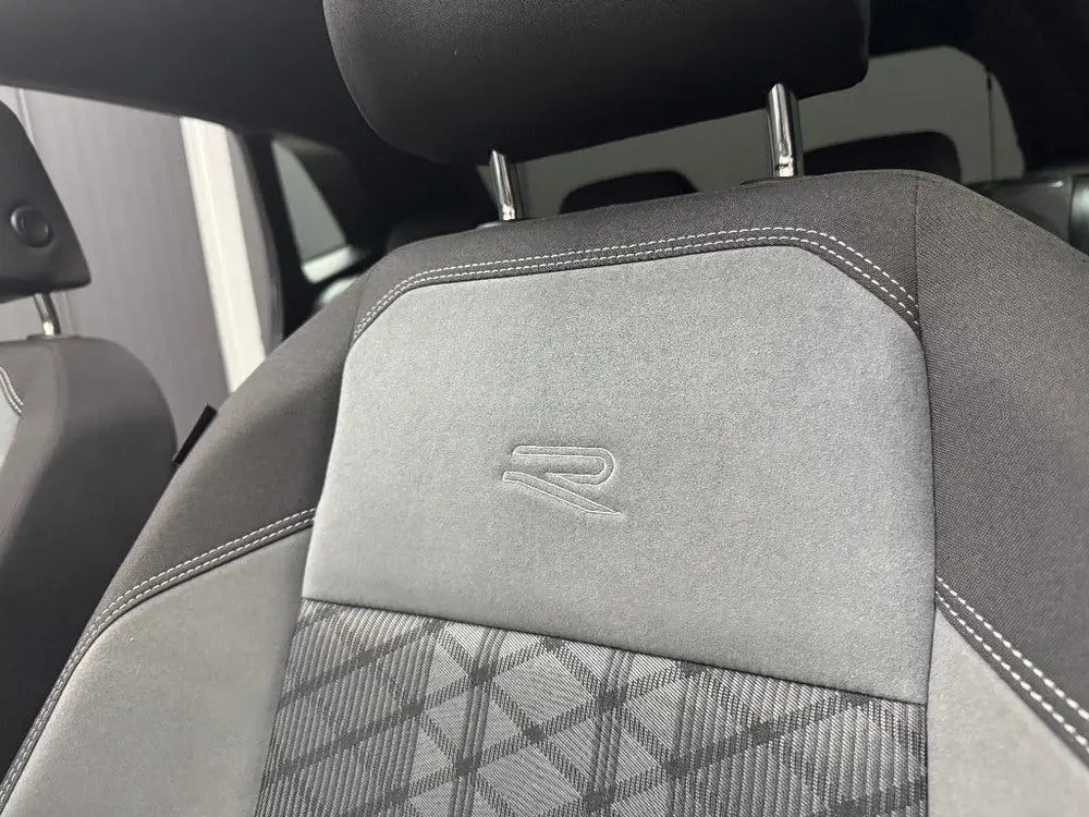Volkswagen Polo 1.0 TSI R-Line Business — Pano — IQ Light uit 2022, foto 9