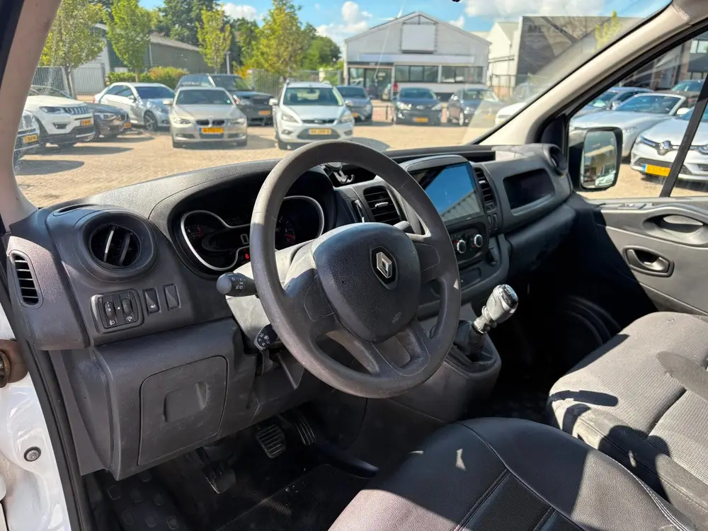 Renault Trafic 2.0 dCi 120 T29 L1H1 Comfort *AC *PDC uit 2019, foto 10