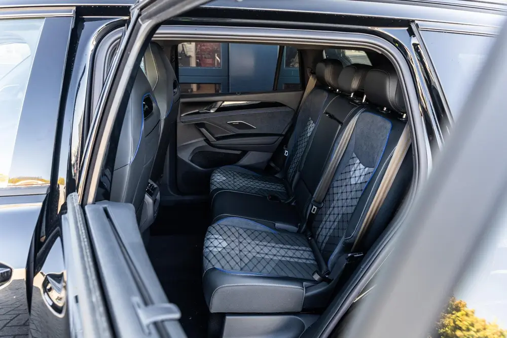 Volkswagen Tayron 1.5 eHybrid 204pk R-Line Edition | Trekhaa uit 2026, foto 15