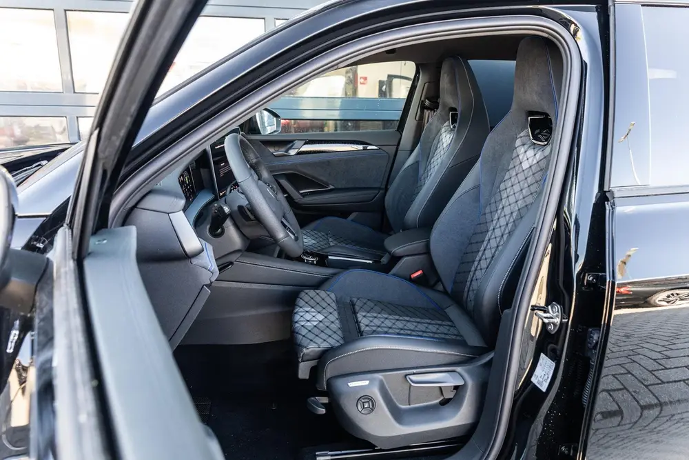 Volkswagen Tayron 1.5 eHybrid 204pk R-Line Edition | Trekhaa uit 2026, foto 4
