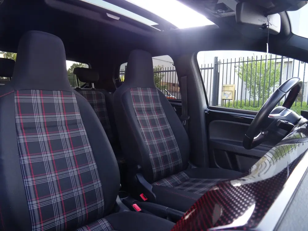 Volkswagen Up! 1.0 TSI GTI 5-DEURS PANORAMADAK/PDC/APK 2027 uit 2019, foto 12