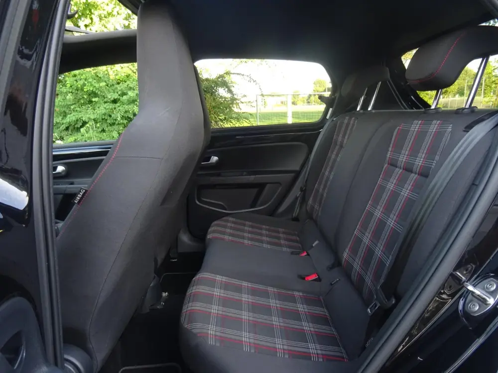 Volkswagen Up! 1.0 TSI GTI 5-DEURS PANORAMADAK/PDC/APK 2027 uit 2019, foto 13