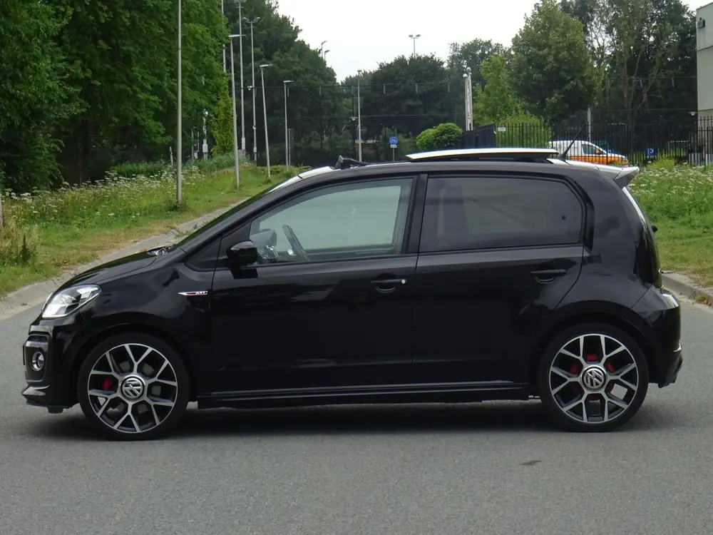 Volkswagen Up! 1.0 TSI GTI 5-DEURS PANORAMADAK/PDC/APK 2027 uit 2019, foto 2
