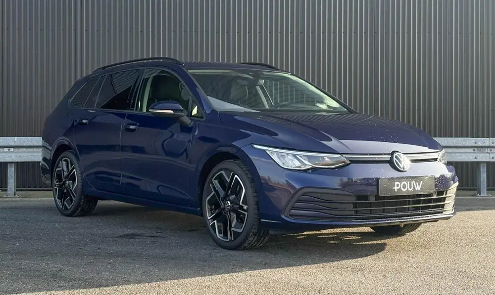Volkswagen Golf Variant 1.0 TSI 110pk Life | 18" Velgen | Na uit 2023, foto 9