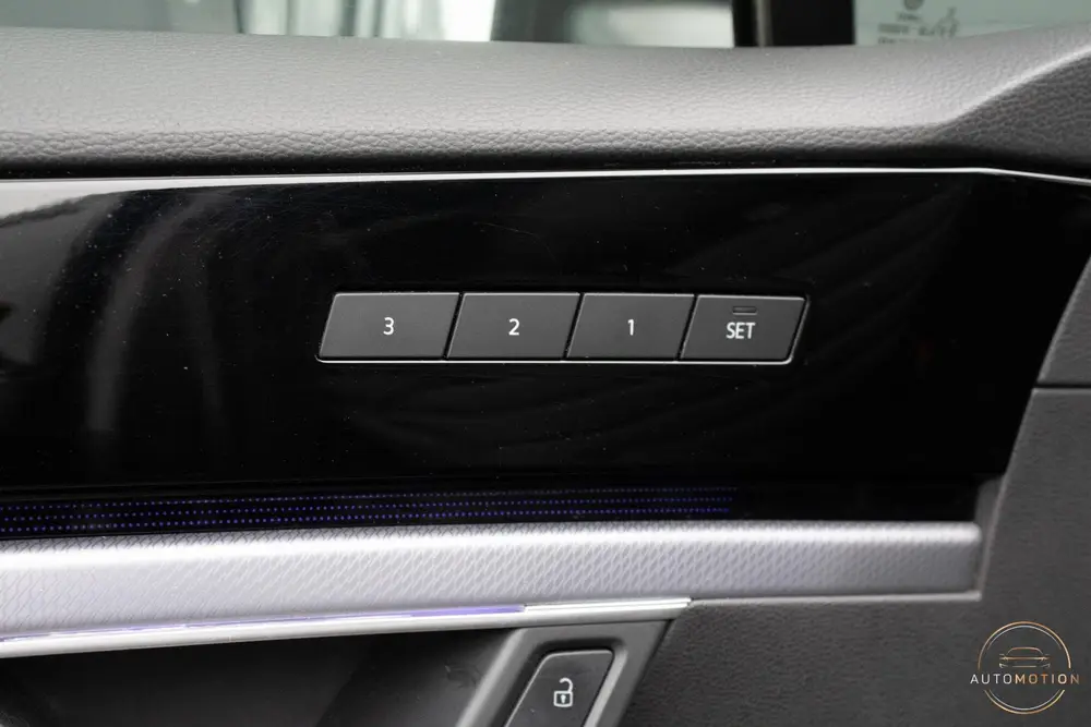 Volkswagen Touareg 3.0 TSi 4MOTION R Trekhaak Luchtvering Ca uit 2020, foto 7