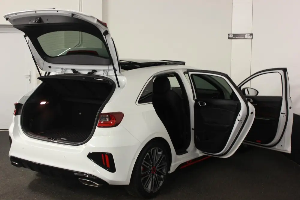 Kia Cee'd 1.6T GT PANO FULL SCHITTEREND 1E EIGENAAR. uit 2019, foto 10