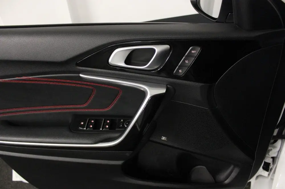 Kia Cee'd 1.6T GT PANO FULL SCHITTEREND 1E EIGENAAR. uit 2019, foto 15