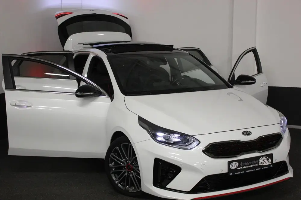 Kia Cee'd 1.6T GT PANO FULL SCHITTEREND 1E EIGENAAR. uit 2019, foto 2