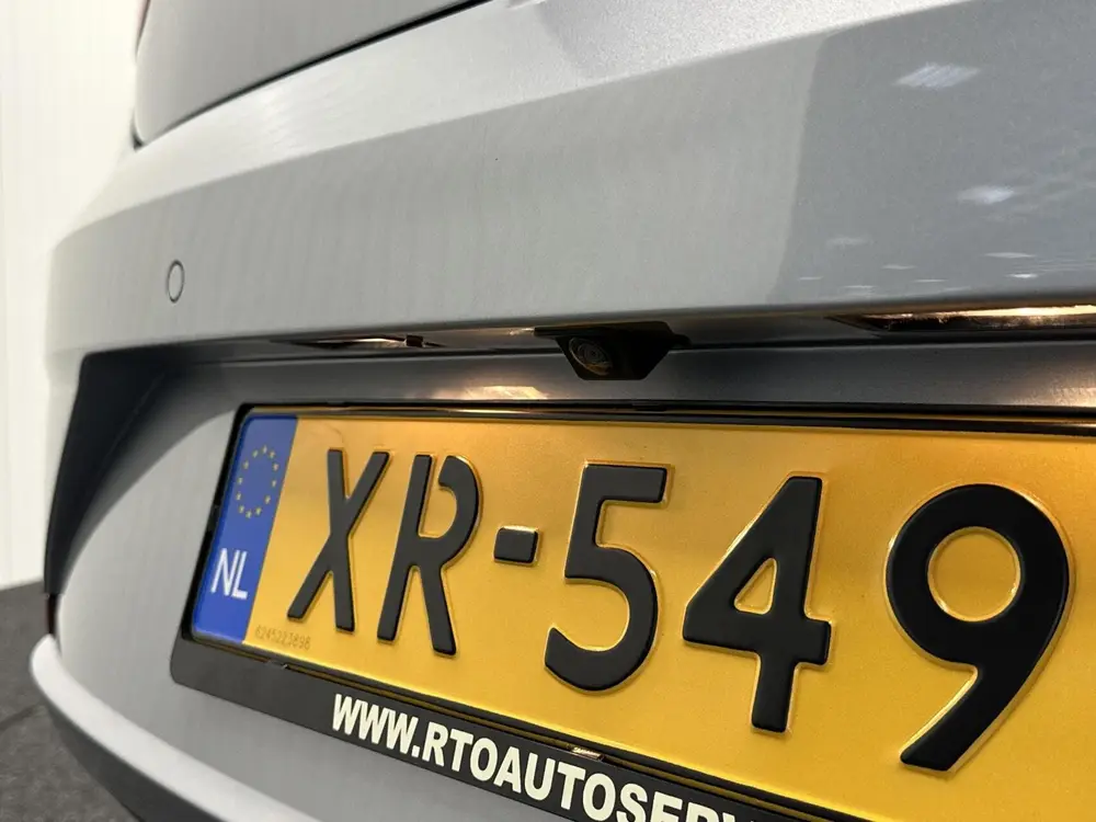 SEAT Leon 1.0 EcoTSI Style CRUISE STOELVER VIRTUAL CAMERA EC uit 2019, foto 10