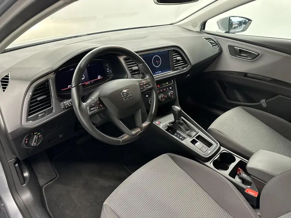 SEAT Leon 1.0 EcoTSI Style CRUISE STOELVER VIRTUAL CAMERA EC uit 2019, foto 15