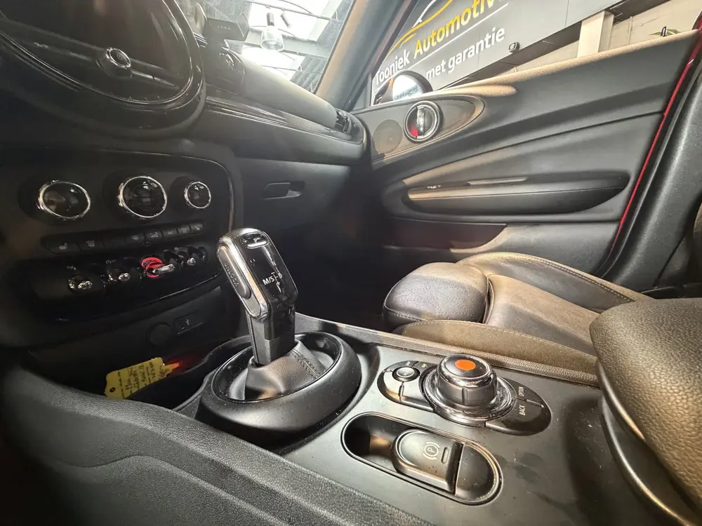 Mini Clubman 1.5 Cooper Chili automaat | JOHN COOPER WORKS | uit 2019, foto 15