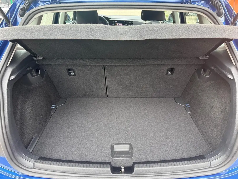 Volkswagen Polo 1.0 TSI R-Line*CAM*Apple Carplay*DAB*Lane As uit 2023, foto 9