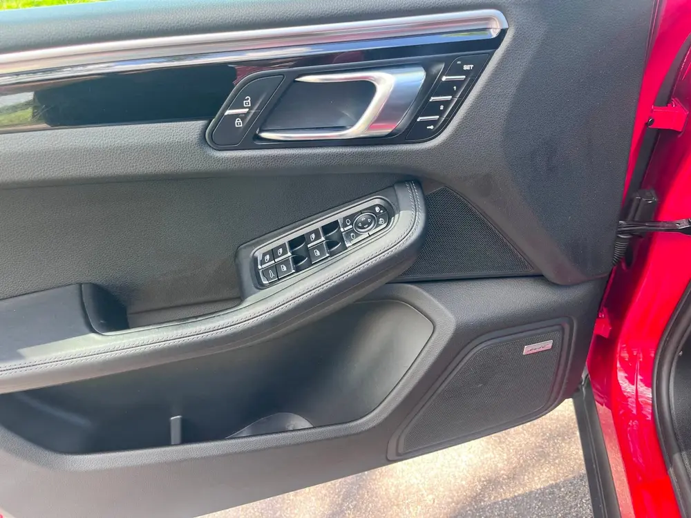 Porsche Macan 3.0 S, Luchtvering , Panoramadak uit 2019, foto 12