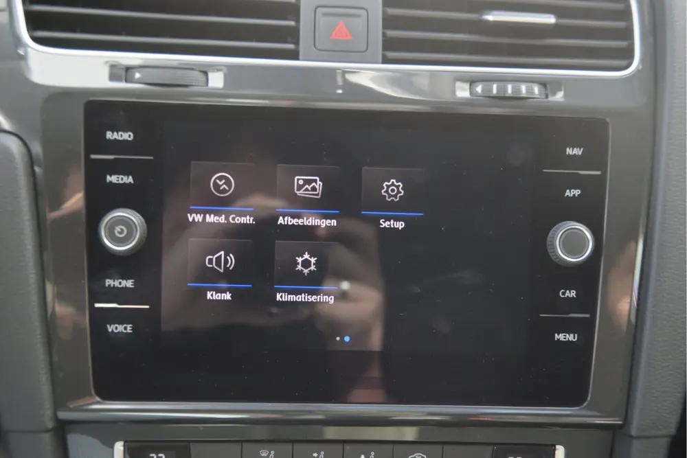 Volkswagen Golf 1.0 TSI Comfortline Navi | PDC | DAB | LMV | uit 2019, foto 19