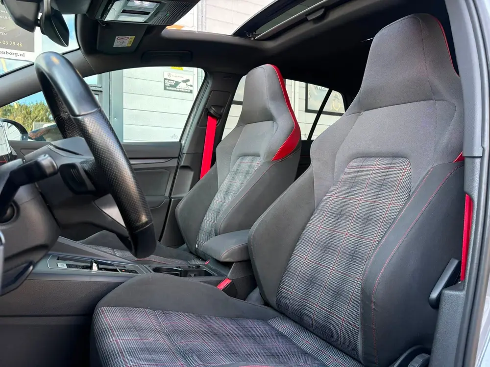 Volkswagen GOLF 2.0 TSI GTI| PANO| IQ| CAMERA| CARPLAY uit 2021, foto 7