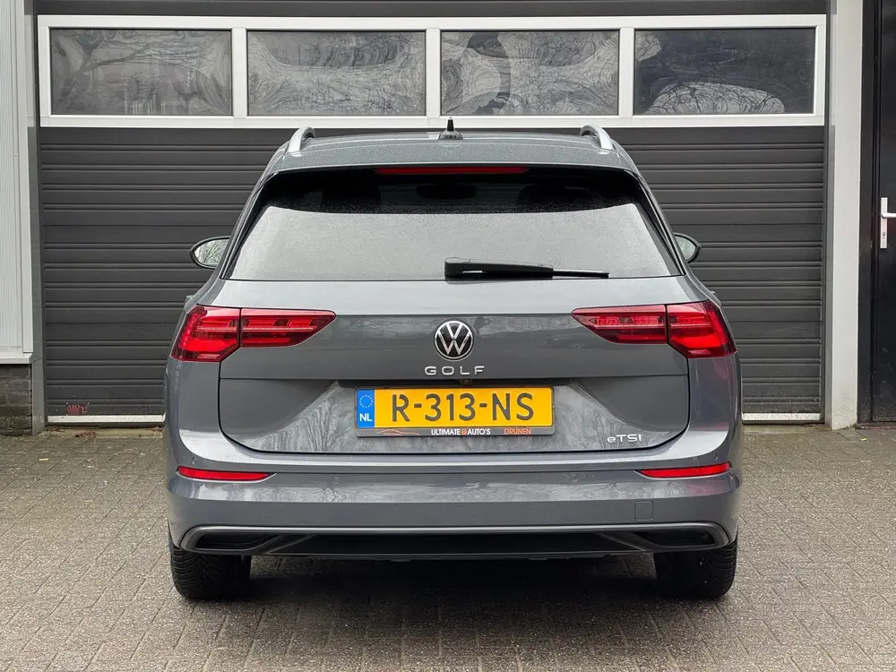 Volkswagen Golf Variant 1.0 eTSI DSG Life Pano, Adaptive Cru uit 2021, foto 5