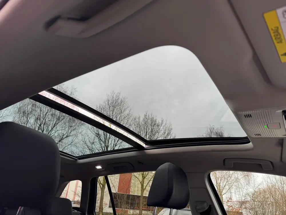Volkswagen Golf Variant 1.0 eTSI DSG Life Pano, Adaptive Cru uit 2021, foto 9
