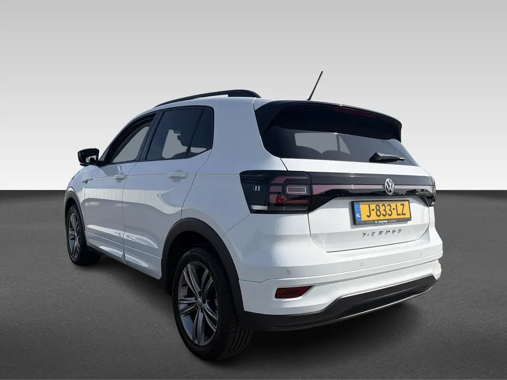 Volkswagen T-Cross 1.0 TSI Life R-Line uit 2020, foto 3