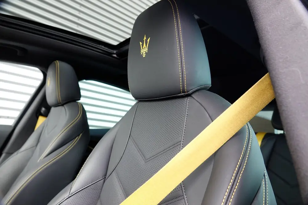 Maserati Grecale 2.0 MHEV Modena | Panodak | Alcantara | Son uit 2023, foto 16