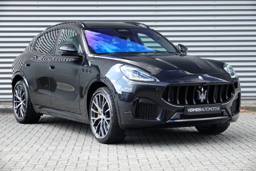 Maserati Grecale 2.0 MHEV Modena | Panodak | Alcantara | Son uit 2023, foto 3