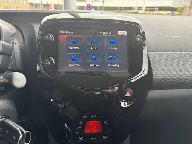 Citroën C1 1.0 VTi SHINE 5-DRS. TWO TONE (LUXE UITVOERING!) uit 2019, foto 16