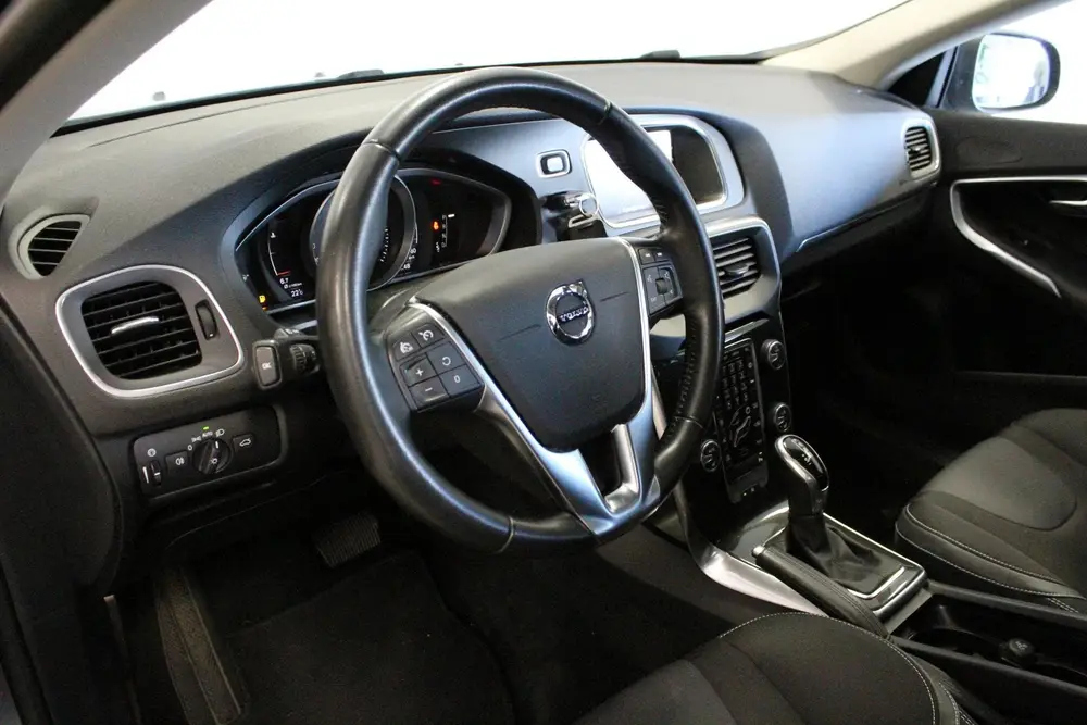 Volvo V40 1.5 T2 Polar+ AFN-TREKHAAK | NAVIGAIE | BLUETOOTH uit 2019, foto 10