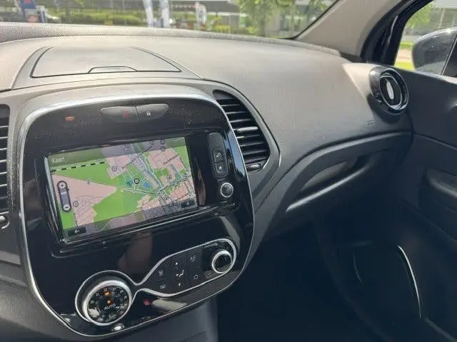 Renault Captur 1.3 TCe INTENS AUTOMAAT + KOMPLETE AUTO! uit 2019, foto 18