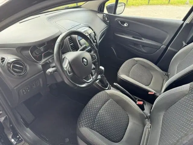 Renault Captur 1.3 TCe INTENS AUTOMAAT + KOMPLETE AUTO! uit 2019, foto 6