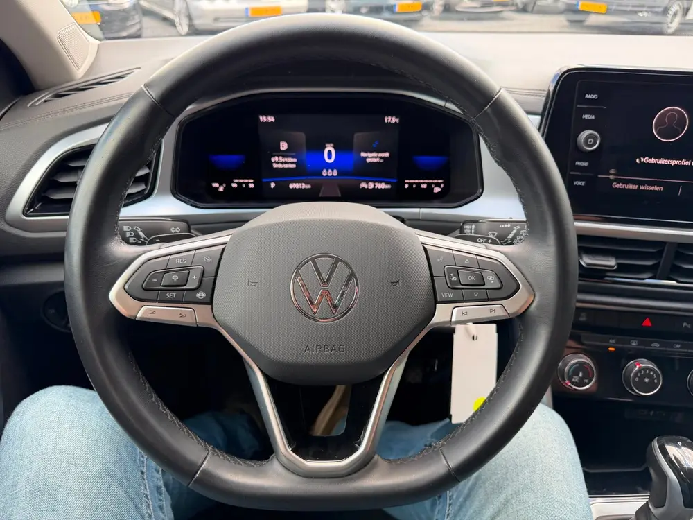Volkswagen T-Roc 1.5 TSI Life automaat nieuwstaat uit 2023, foto 13