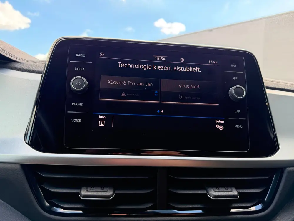 Volkswagen T-Roc 1.5 TSI Life automaat nieuwstaat uit 2023, foto 17