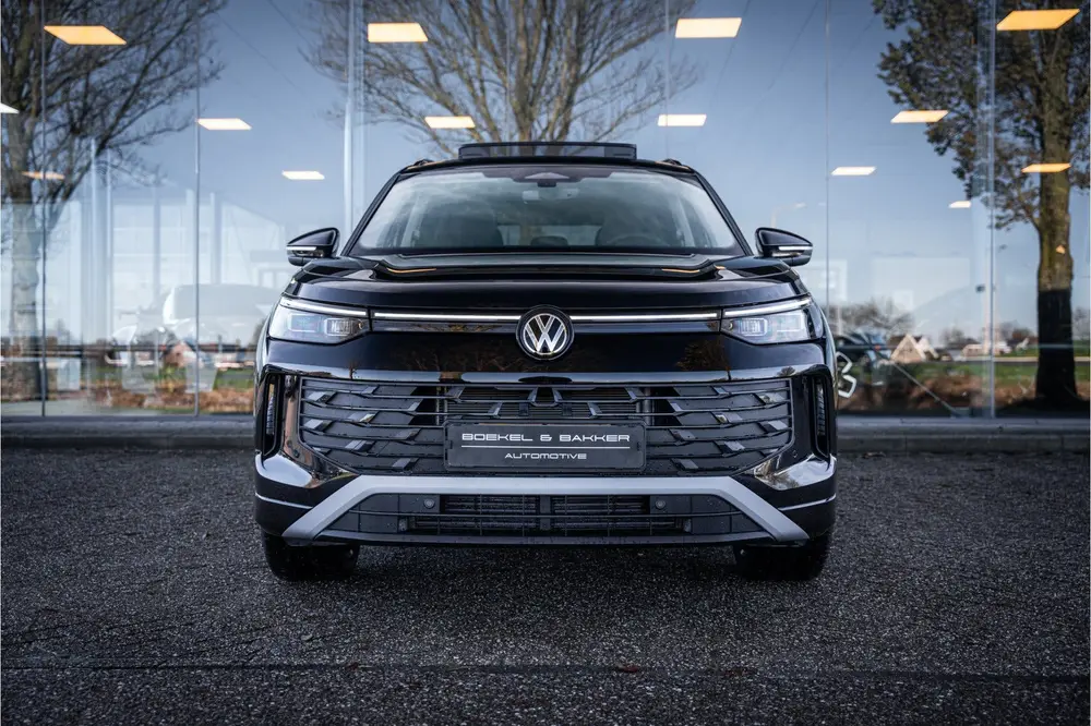 Volkswagen Tayron 1.5 eTSI Life Edition 7p. * 20inch * Panod uit 2025, foto 13