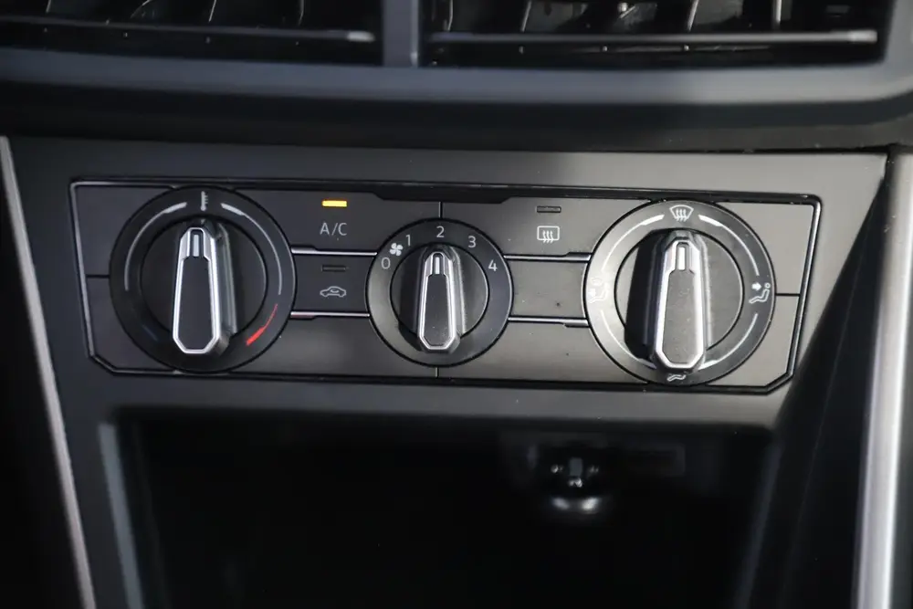 Volkswagen Polo 1.0 TSI Comfortline Vol Leder Virtual Cockpi uit 2020, foto 10