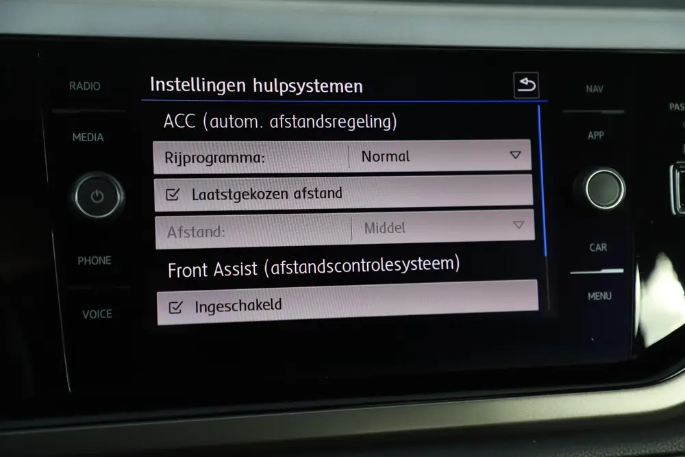 Volkswagen Polo 1.0 TSI Comfortline Vol Leder Virtual Cockpi uit 2020, foto 17