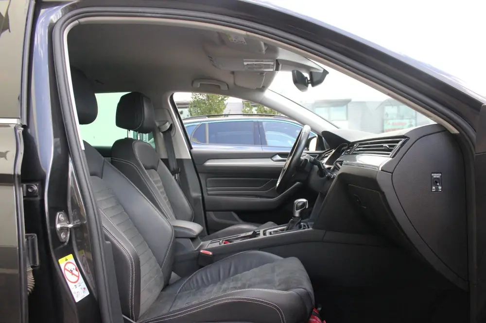 Volkswagen Passat Variant 1.4 TSI PHEV GTE Business | Trekha uit 2022, foto 15