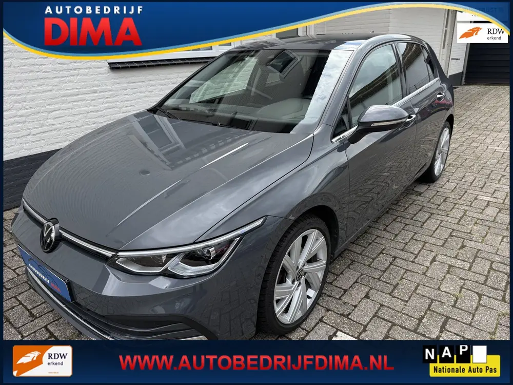 Volkswagen Golf 1.5 eTSI Style Automaat/ 1e Eigenaar/ ACC/ N uit 2022