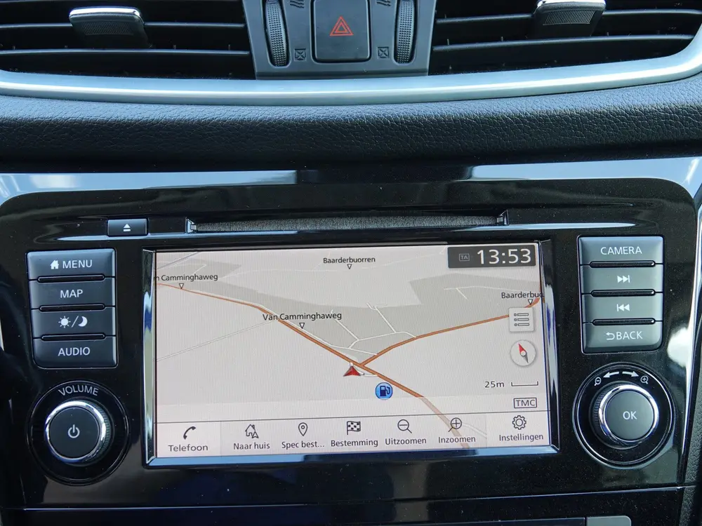 Nissan Qashqai 1.3 DIG-T AUT. N-Connecta PANO | LMV | CRUISE uit 2019, foto 19