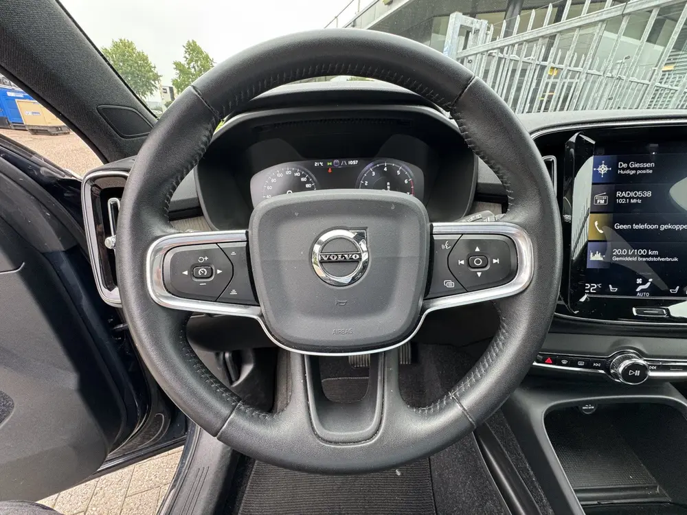 Volvo XC40 2.0 T4 Inscription Pano.dak | trekhaak | winterpa uit 2019, foto 15