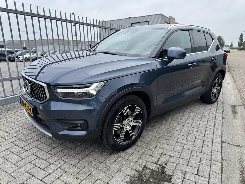 Volvo XC40 2.0 T4 Inscription Pano.dak | trekhaak | winterpa uit 2019, foto 6