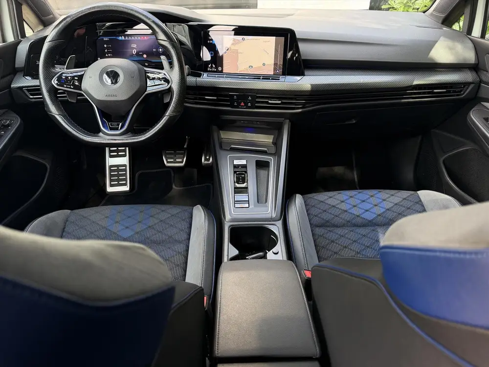 Volkswagen Golf 2.0 TSI R 320PK 4Motion / Pano / Full Maxton uit 2021, foto 8