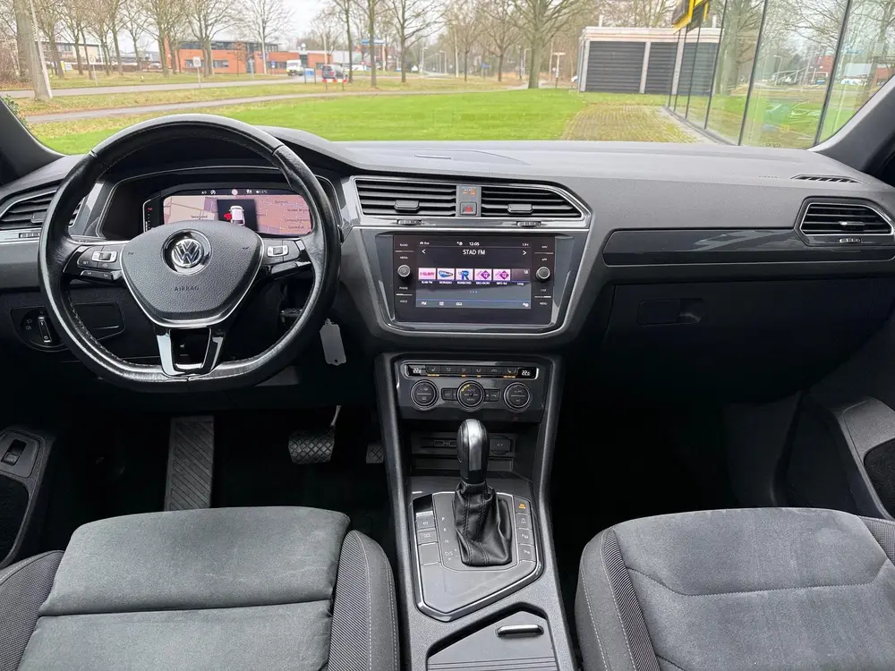 Volkswagen Tiguan 1.5 TSI ACT Highline Business R uit 2019, foto 17