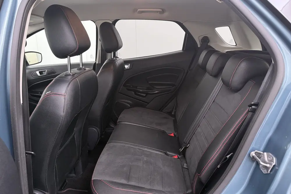 Ford EcoSport 1.0 126 PK ST-Line Black Trekhaak Camera Carpl uit 2019, foto 13