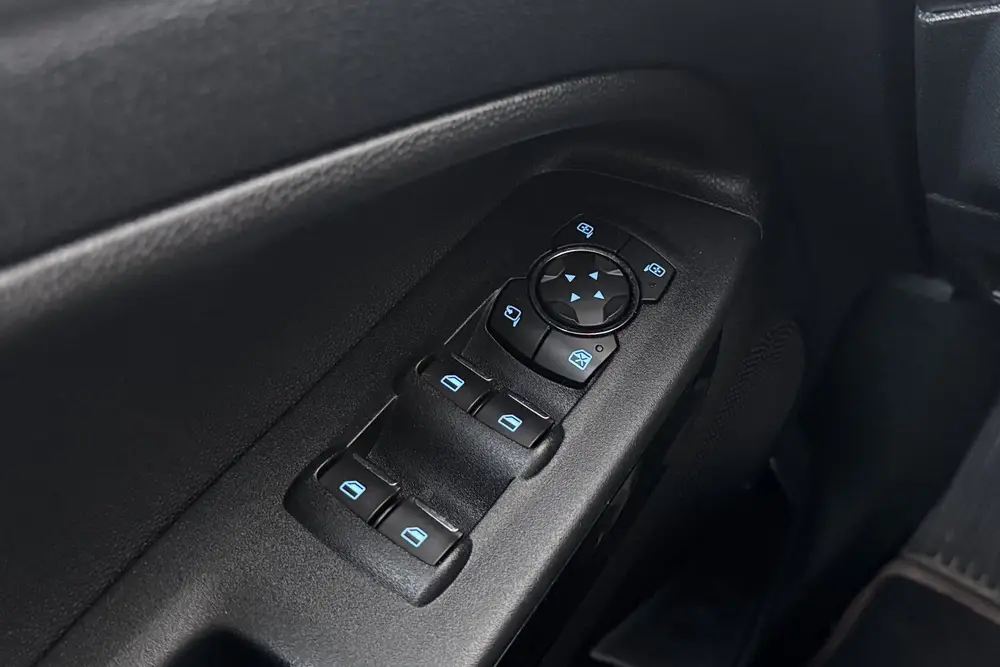 Ford EcoSport 1.0 126 PK ST-Line Black Trekhaak Camera Carpl uit 2019, foto 18