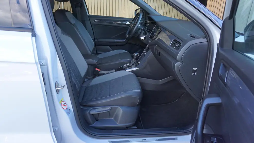 Volkswagen T-Roc 1.5 TSI 150PK DSG 2x R-Line Virtual Cockpit uit 2019, foto 10