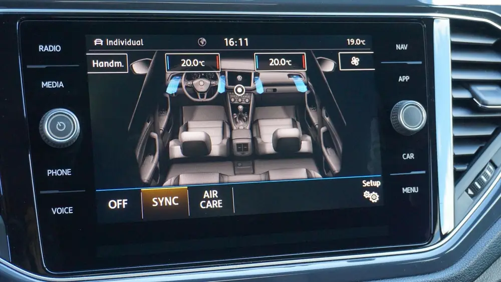 Volkswagen T-Roc 1.5 TSI 150PK DSG 2x R-Line Virtual Cockpit uit 2019, foto 13